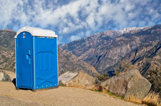 Portable Toilet Options We Offer in Biscayne Park, FL